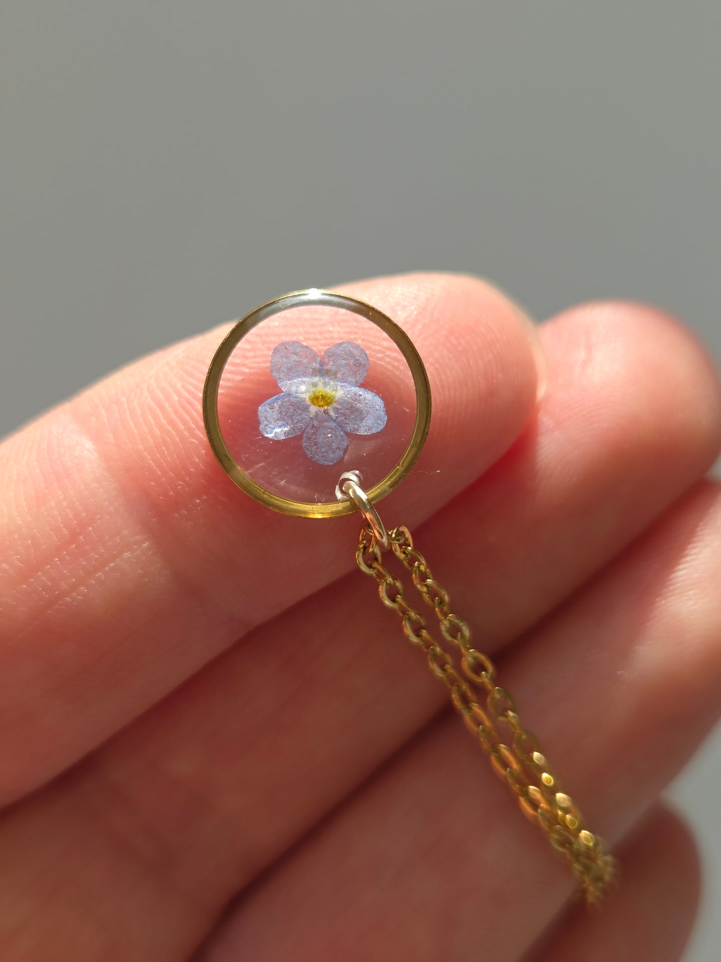 Halskette mit Anhänger - Vergissmeinnicht Kreis - 10mm