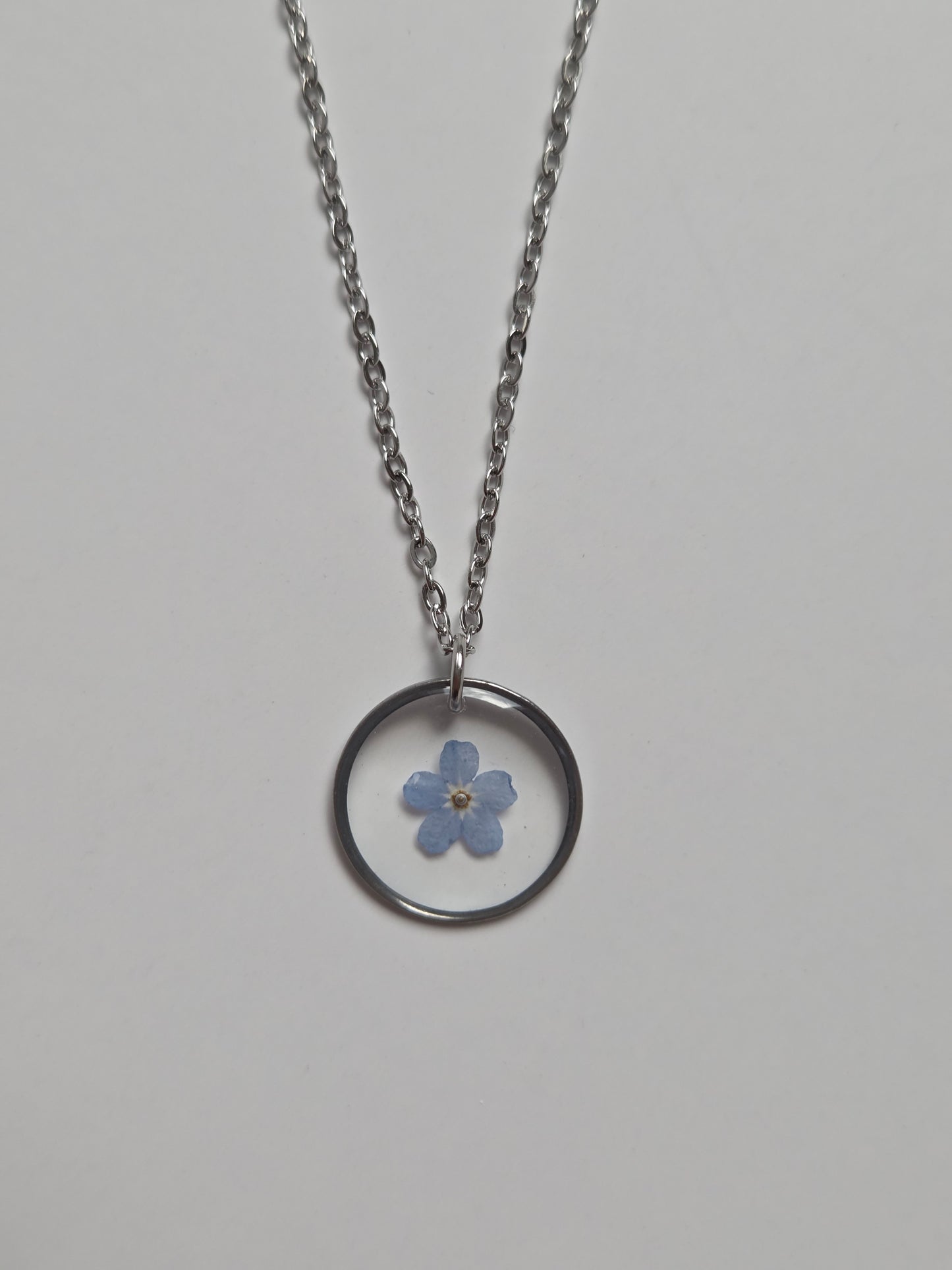 Halskette mit Anhänger - Vergissmeinnicht - 15mm