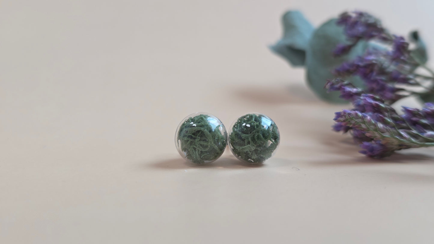 Earrings with glass ball - Icelandic moss