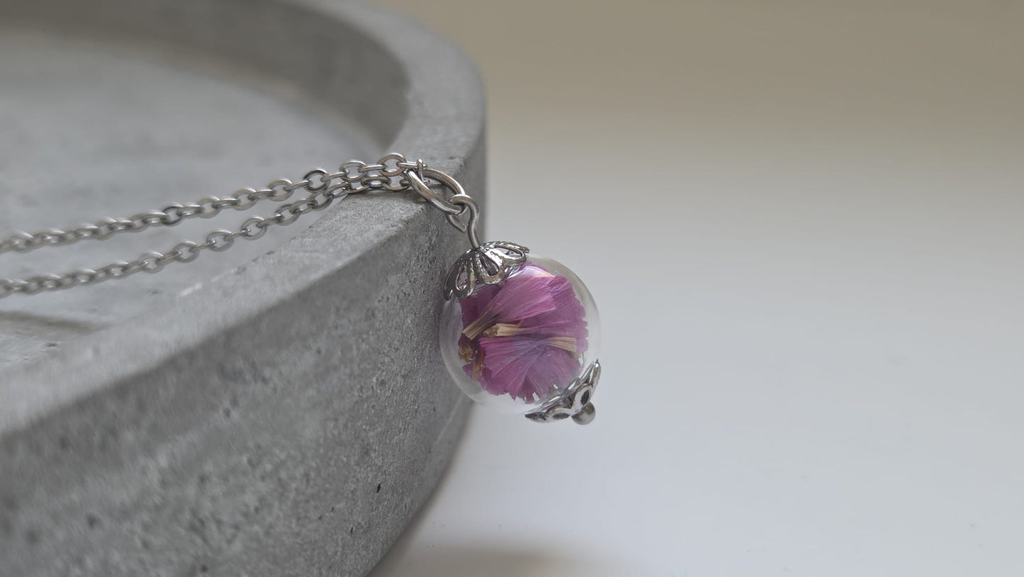 Halskette mit Glaskugel - Strandflieder